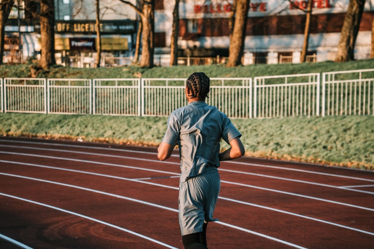 Should you do cardio when trying to build muscle?