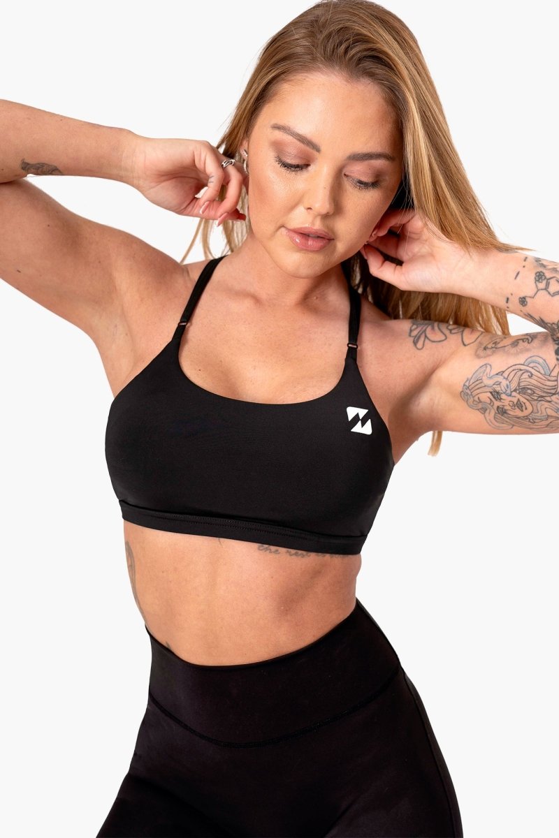 Black gym top and shorts styled solo – womens sports bras, gym tops women, represent clothing